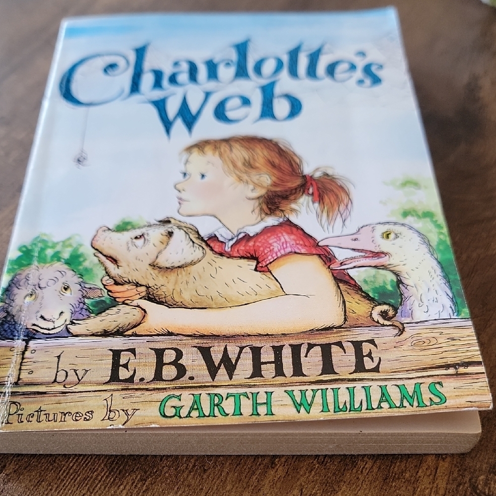 Charlotte's Web Paperback Book